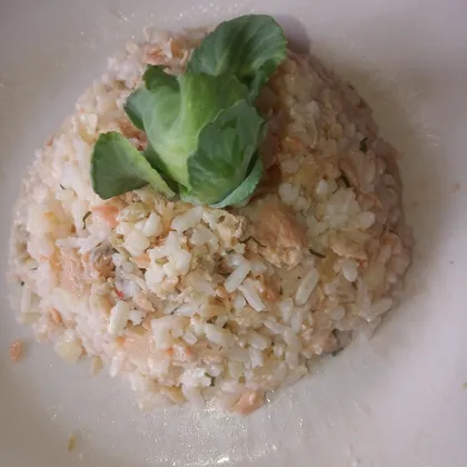 Салат из сёмги и риса