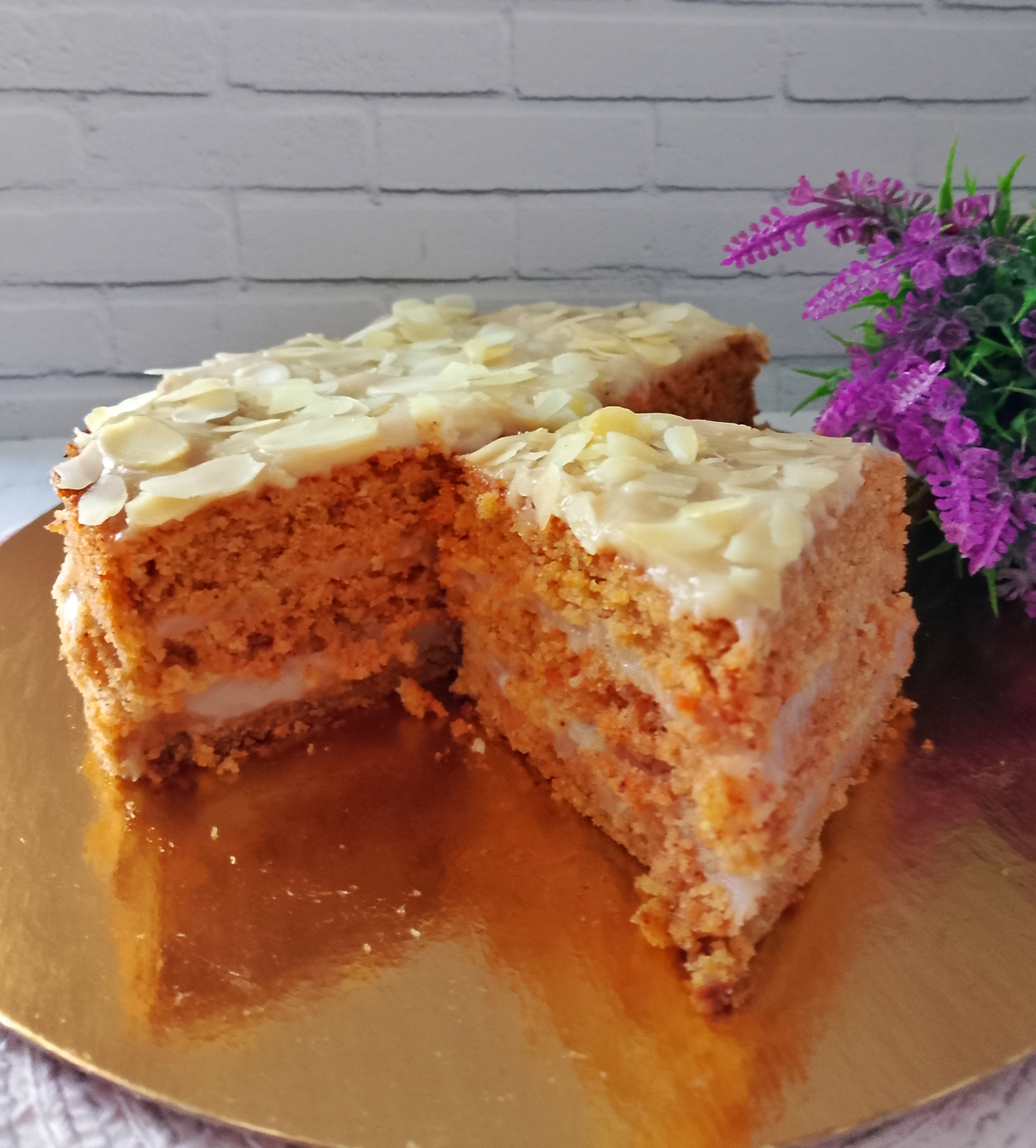 Постный морковный торт