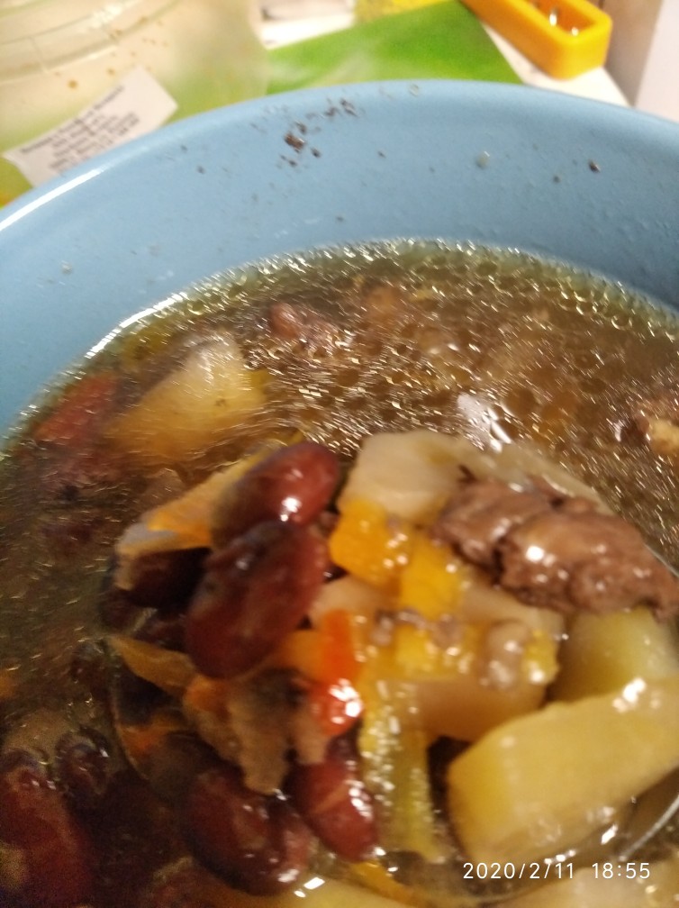 Постный фасолевый суп в мультиварке с томатно-овощной поджаркой