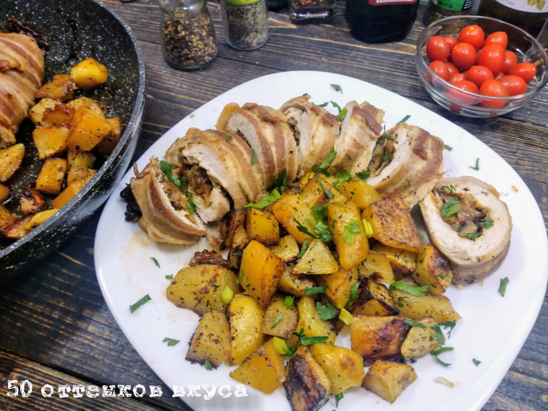 Куриный рулет с белыми грибами и картофельным гарниром