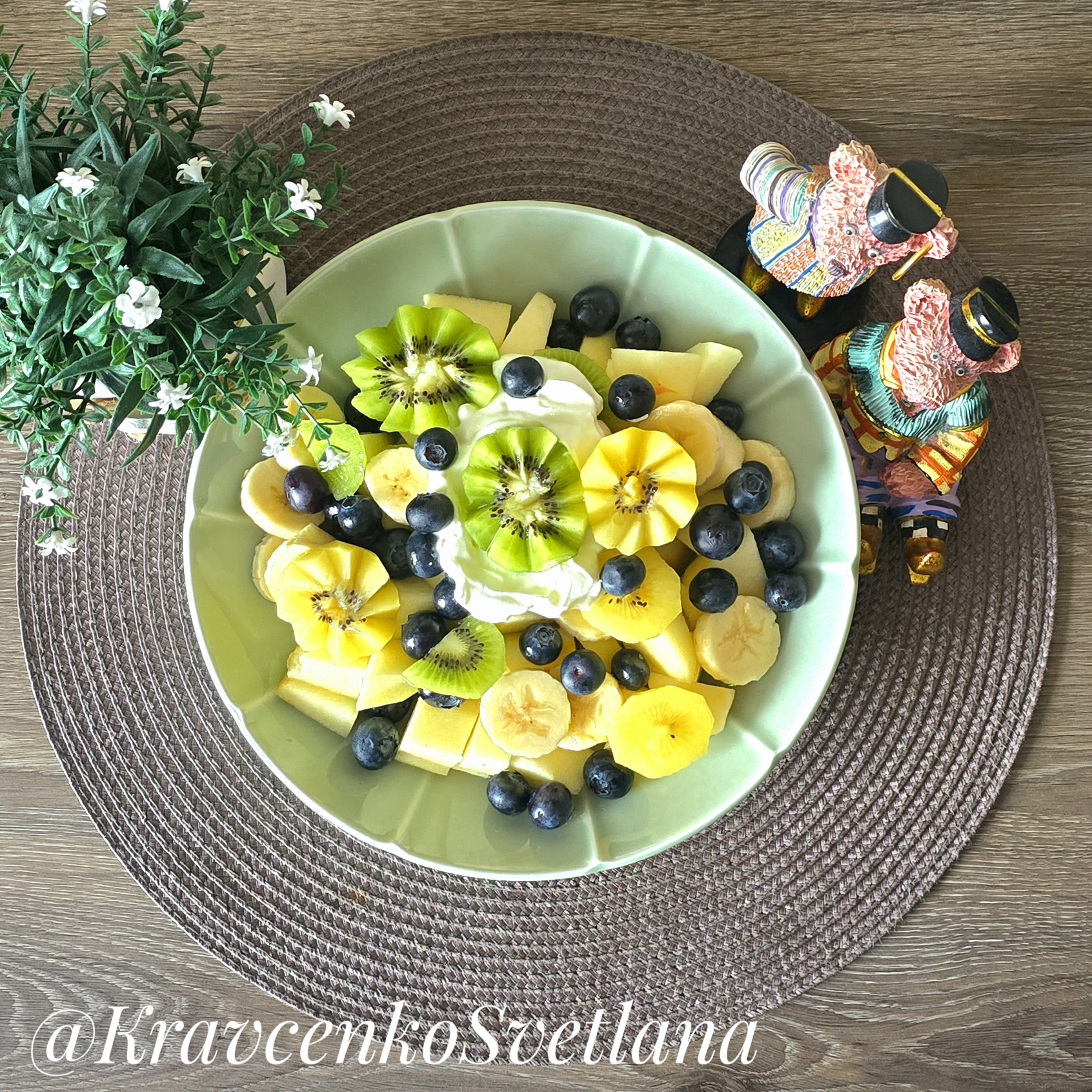 Фруктовый салат 