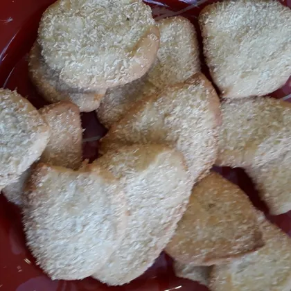 Песочное печенье в кокосово-сахарной обвалке