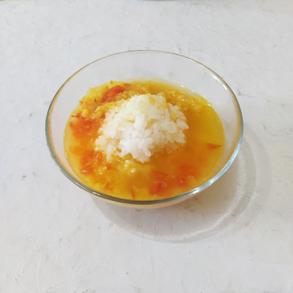 Суп из чечевицы с рисом в индийском стиле