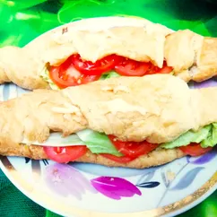 Круассан с начинкой