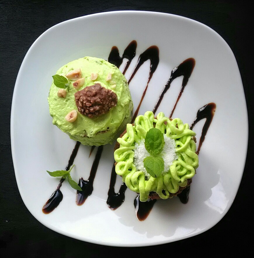 Мятные веганские пирожные