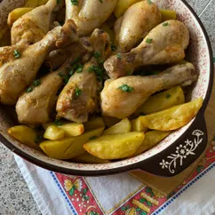 Курочка с картошкой в духовке