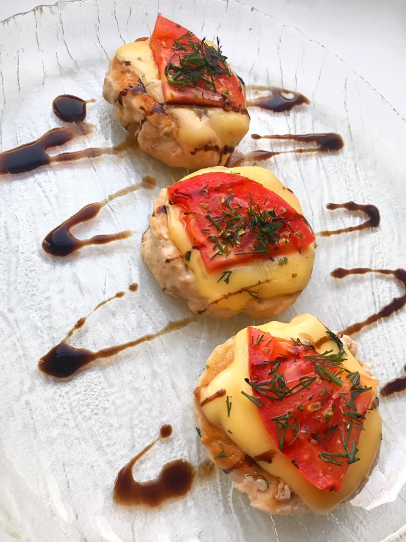Рыбные чуфтэ с помидором🍅🐟