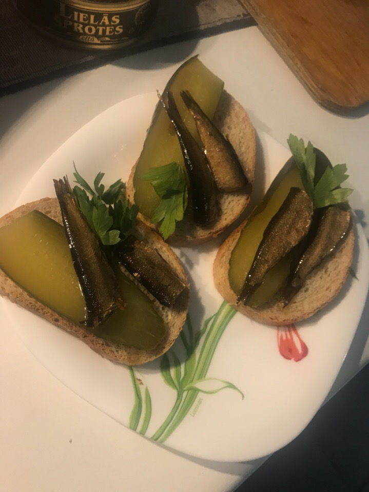 Бутерброды "Просто и вкусно"