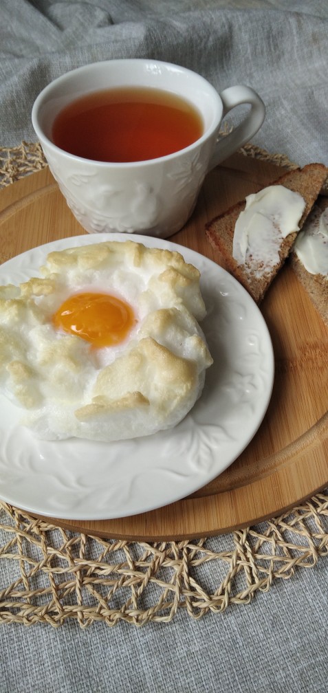 Яйца в облаках