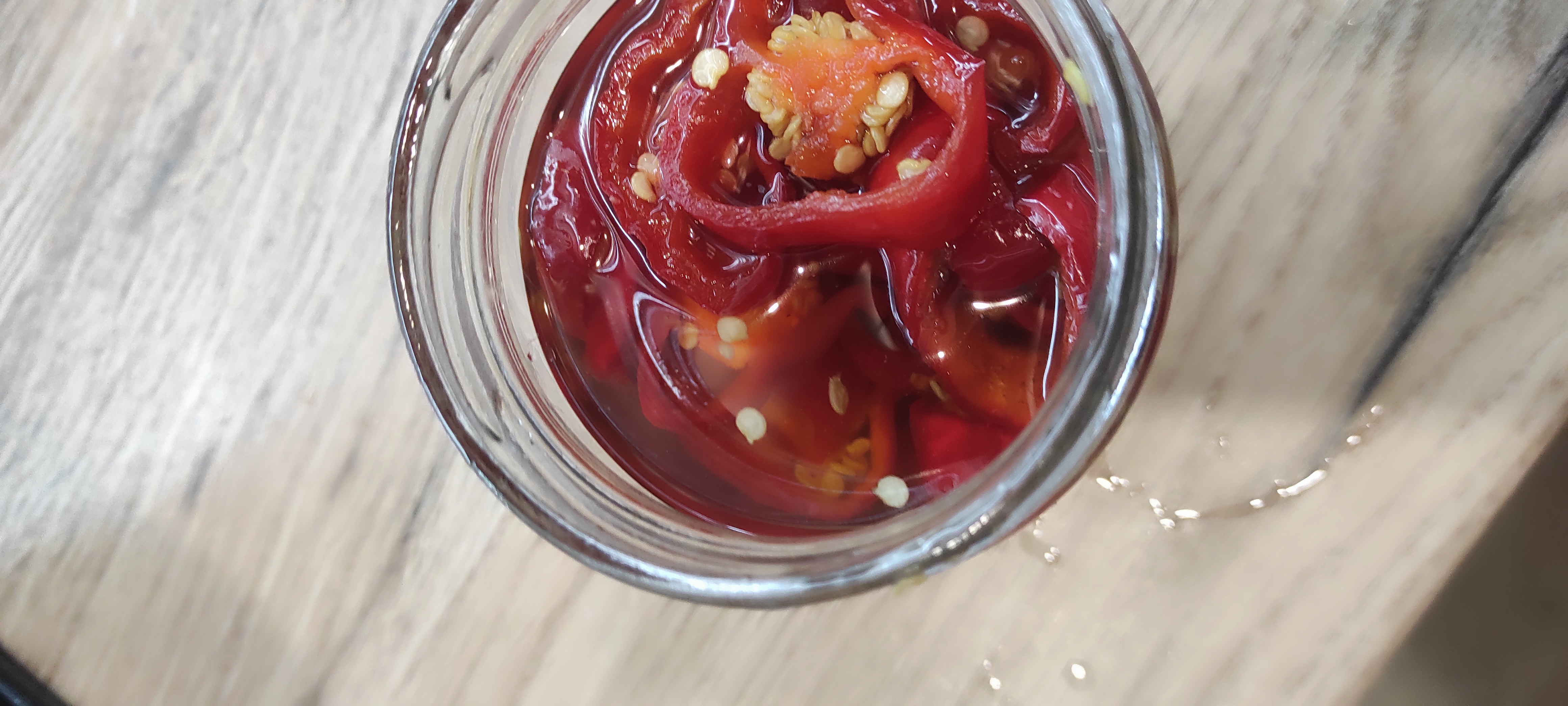 Маринованный перчик с огоньком 