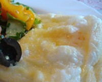 Яичница «Солнце в облаках»