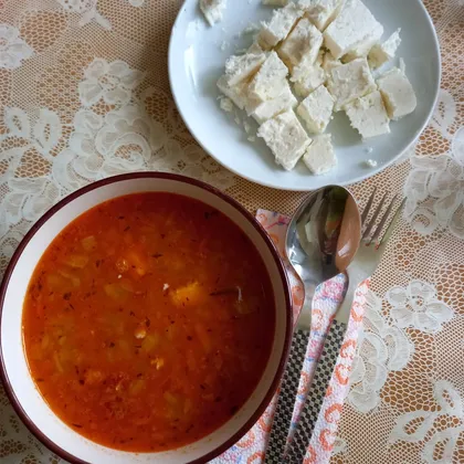 Пряный суп из красной чечевицы
