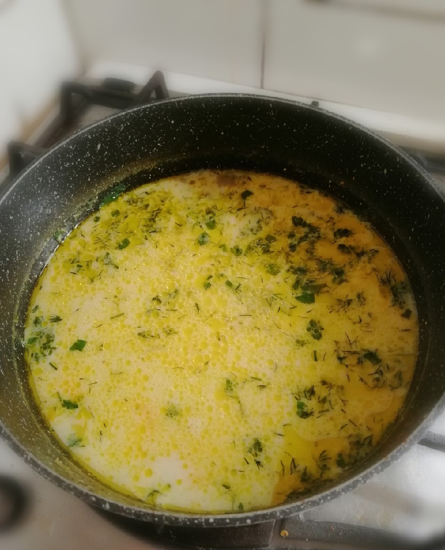 Сырный суп с ветчиной