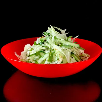 Лёгкий салат из капусты и огурцов на каждый день