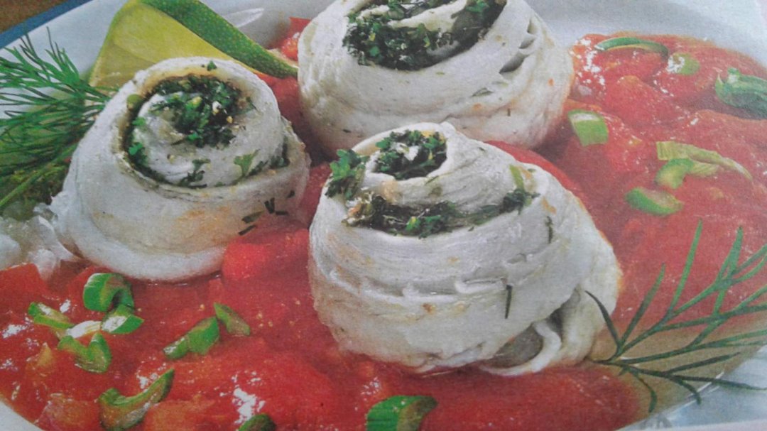 Рыбные рулеты с укропом