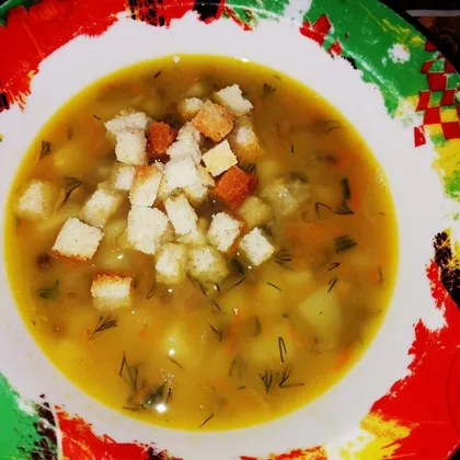 Суп с машем и сухариками