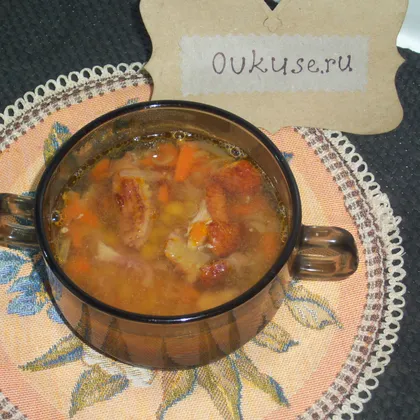 Гороховый суп с копчеными куриными рыльями