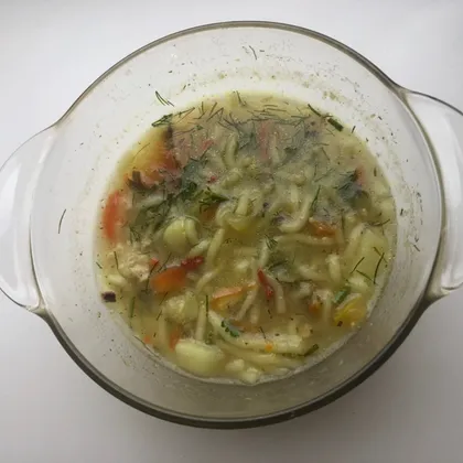 Суп куриный с вермишелью и болгарским перцем