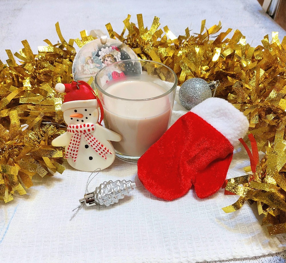 Рождественский напиток - "Маковое молоко" с корицей