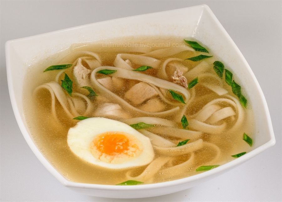 Домашняя суп - лапша с курицей