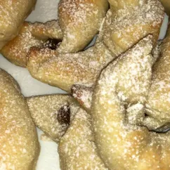 Круассаны с изюмом 🥐