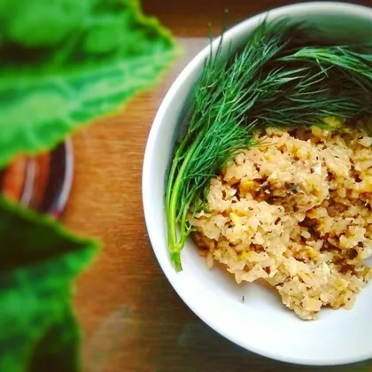Рис по-японски с яйцом и зеленью