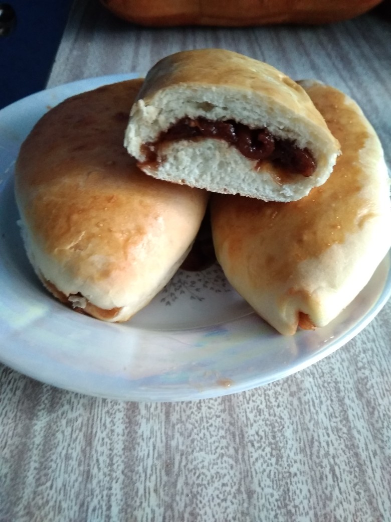 Пирожки с вареньем