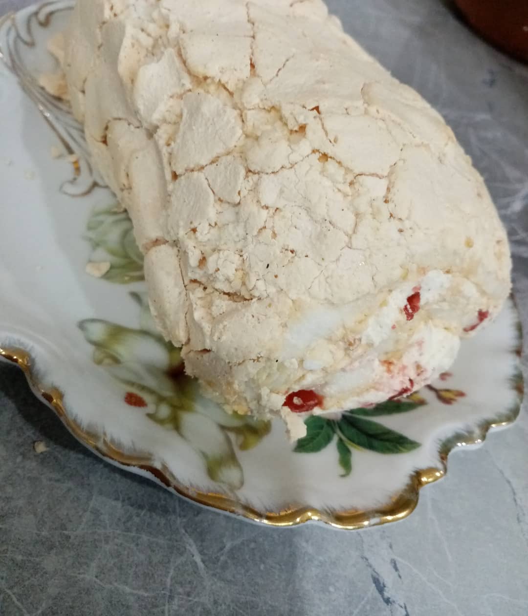 Меренговый рулет 😋🍥