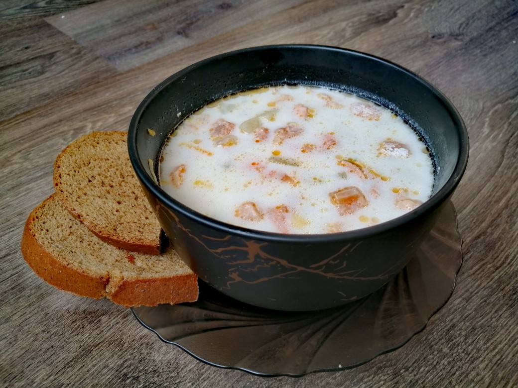 Сливочный суп с красной рыбой – пошаговый рецепт приготовления с фото