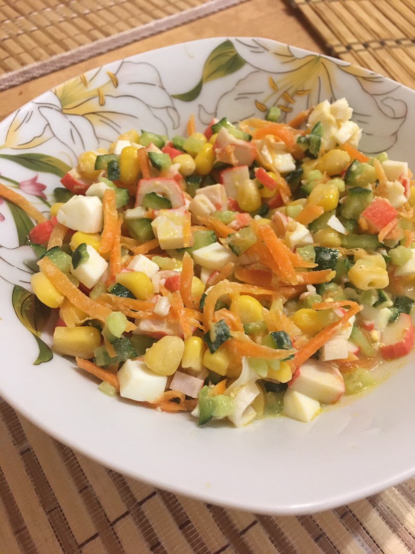Крабовые салаты - вкусных рецептов с фото, простые рецепты салатов с крабовыми палочками