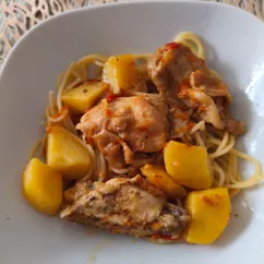 Лагман с куриным мясом и картошкой 