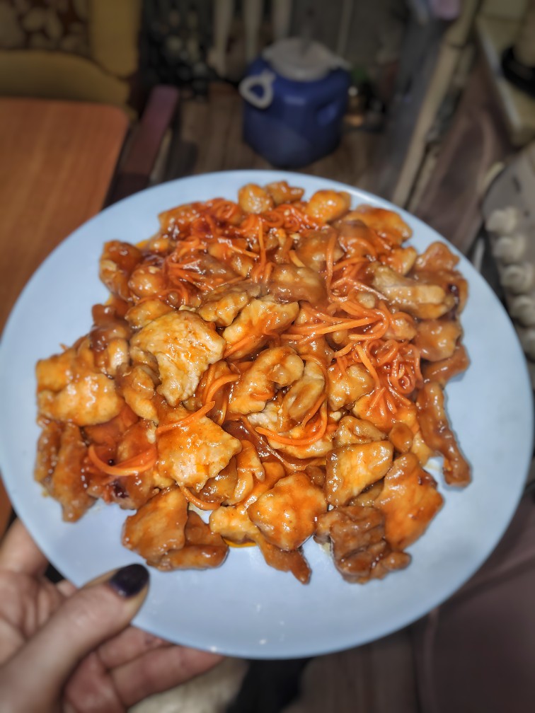 "Гободжоу", или мясо в кисло-сладком соусе