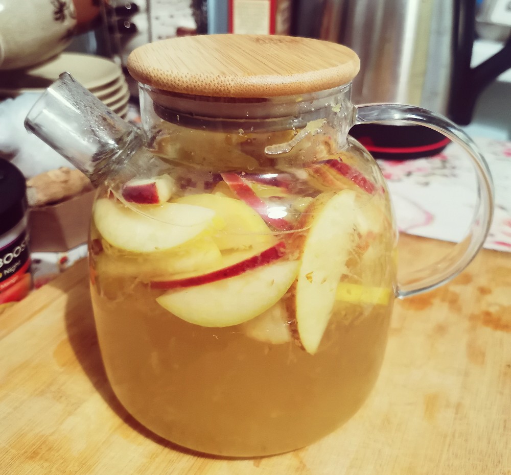 Напиток пряное яблоко
