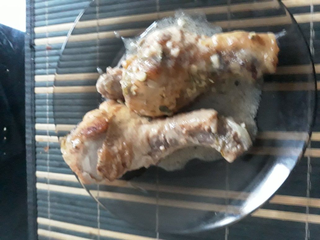Куриные ножки в сметанном соусе