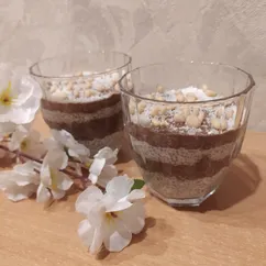Кокосово-шоколадный чиа-пудинг