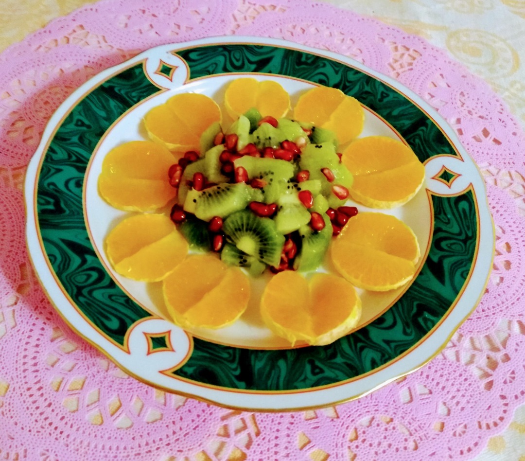 Новогодний фруктовый салат