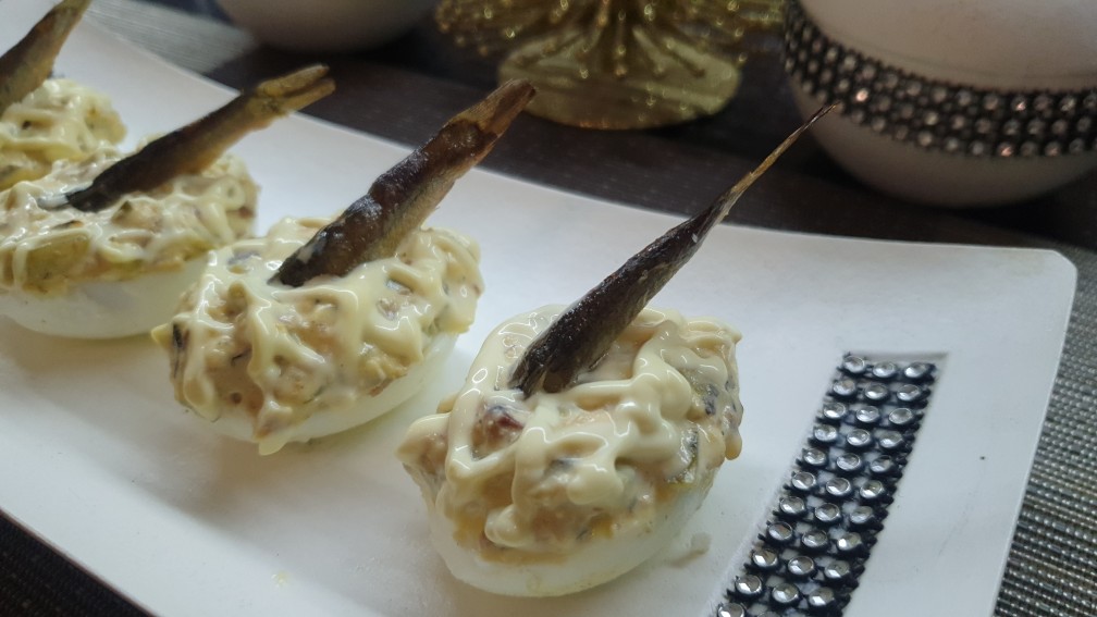 Закуска из шпроты