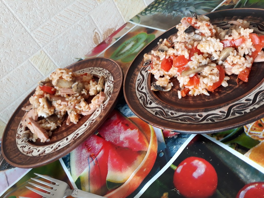 Рис с шампиньонами и овощами