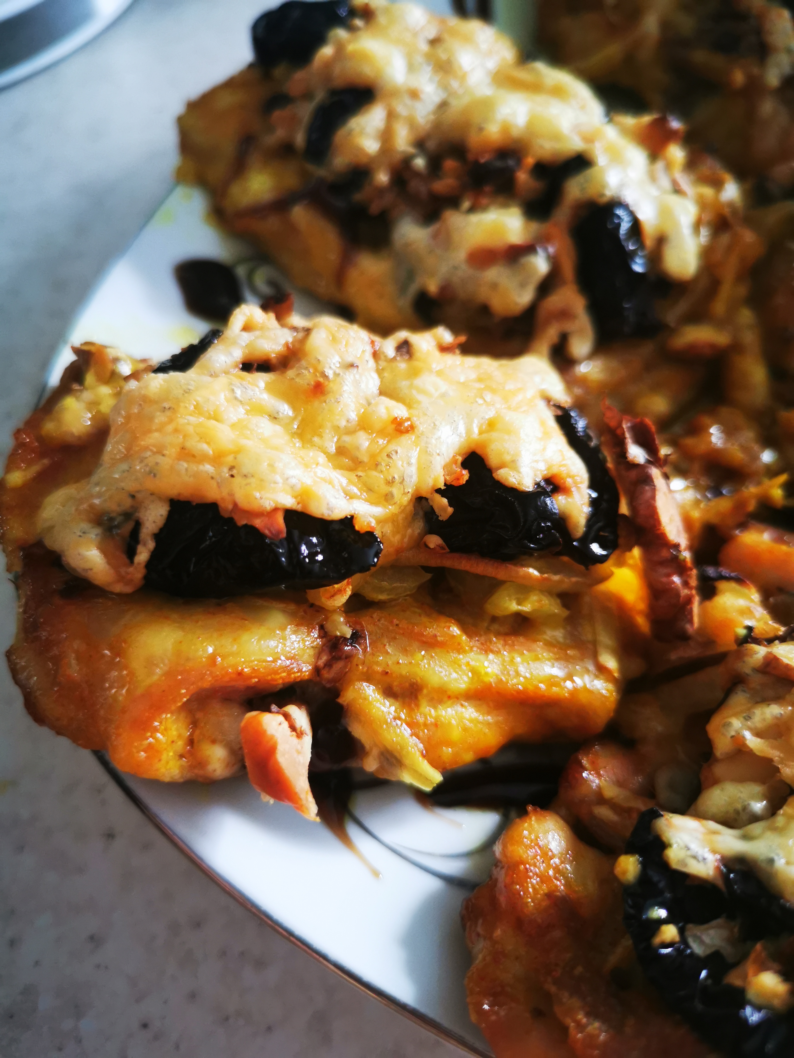 Курочка с черносливом
