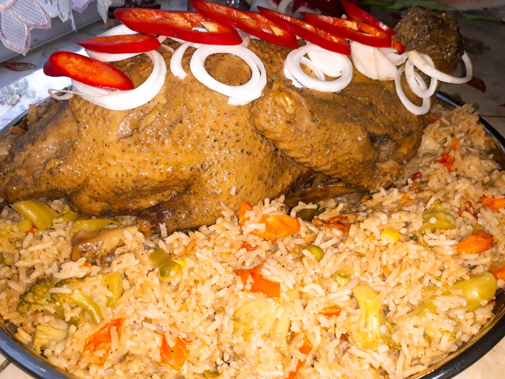 Ризотто с овощами и тушеной уткой