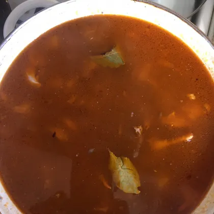 Чечевичной-гороховый суп на курином бульоне