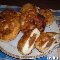 Сырники с варёной сгущёнкой