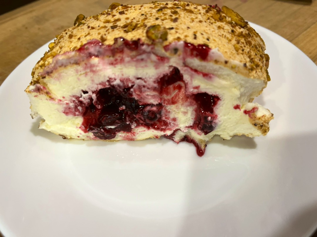 Меренговый рулет
