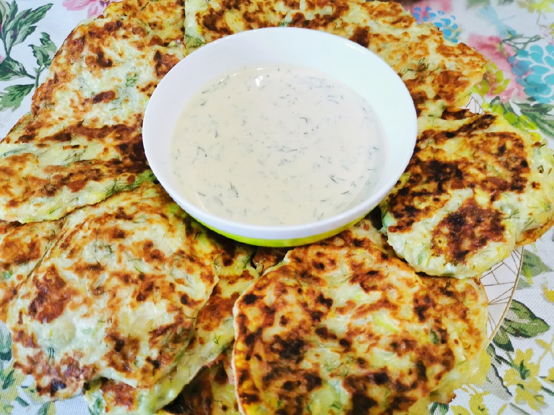 Оладьи из кабачков с сыром