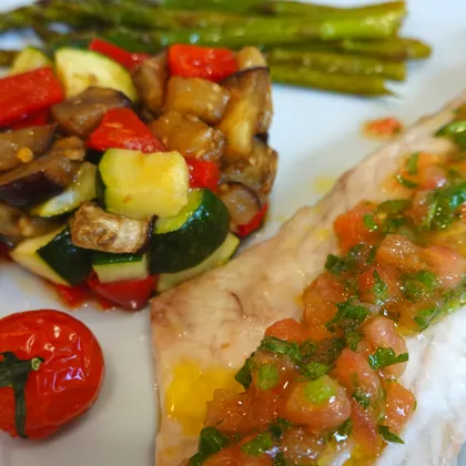 Рыба на ужин!! Сибас с овощами в духовке с французским соусом вьерж. (Филе рыбы в духовке)