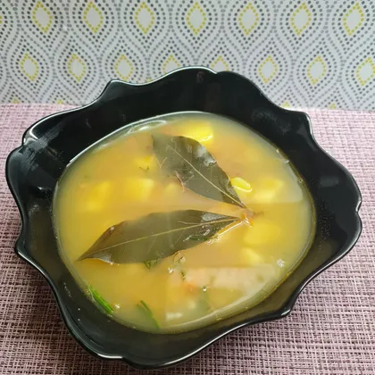 Суп на тушенке с фасолью