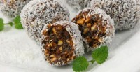 Десерт "Рафаэлло" из чернослива
