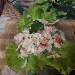 Легкий салатик с копченой куриной грудкой