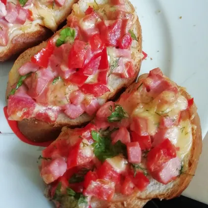 Бутерброд с помидором "Пикантный"