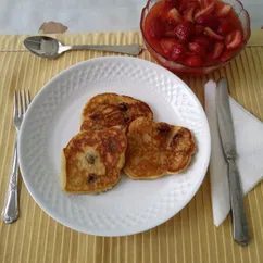 Творожные оладушки из рисовой муки и манки